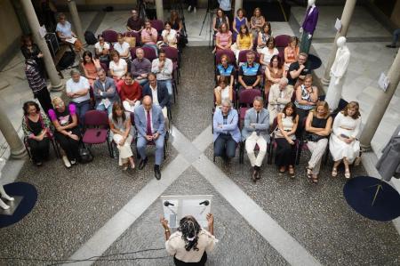 Imagen La Diputación visibiliza junto a APRAMP la dignidad de las mujeres víctimas de la trata y la explotación sexual, poniendo el foco en el...